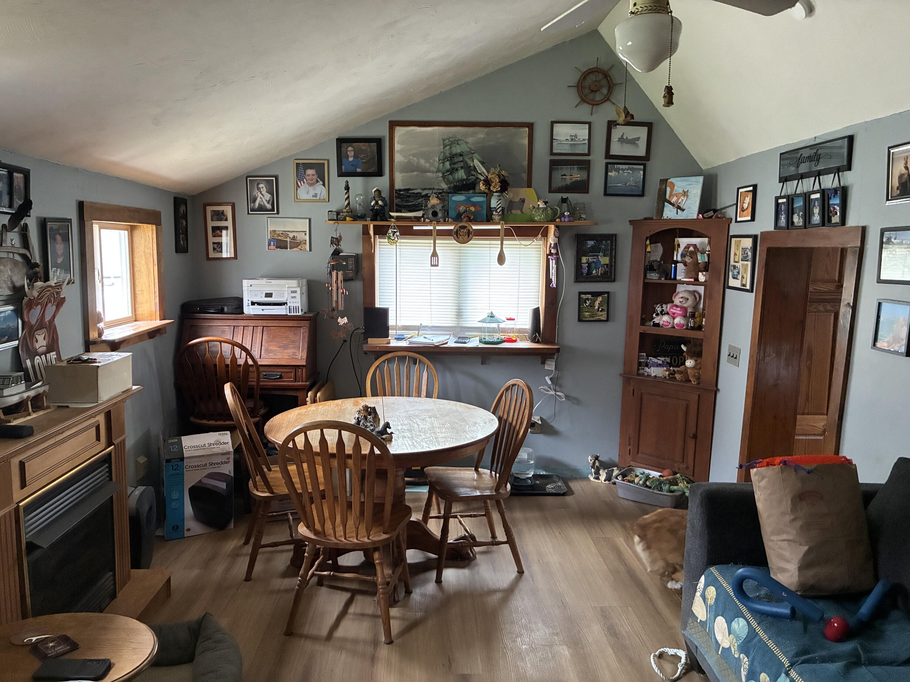 21 Sadler Point Road Jonesport, ME 04649 - Photo 19 of 51 21 Sadler dining