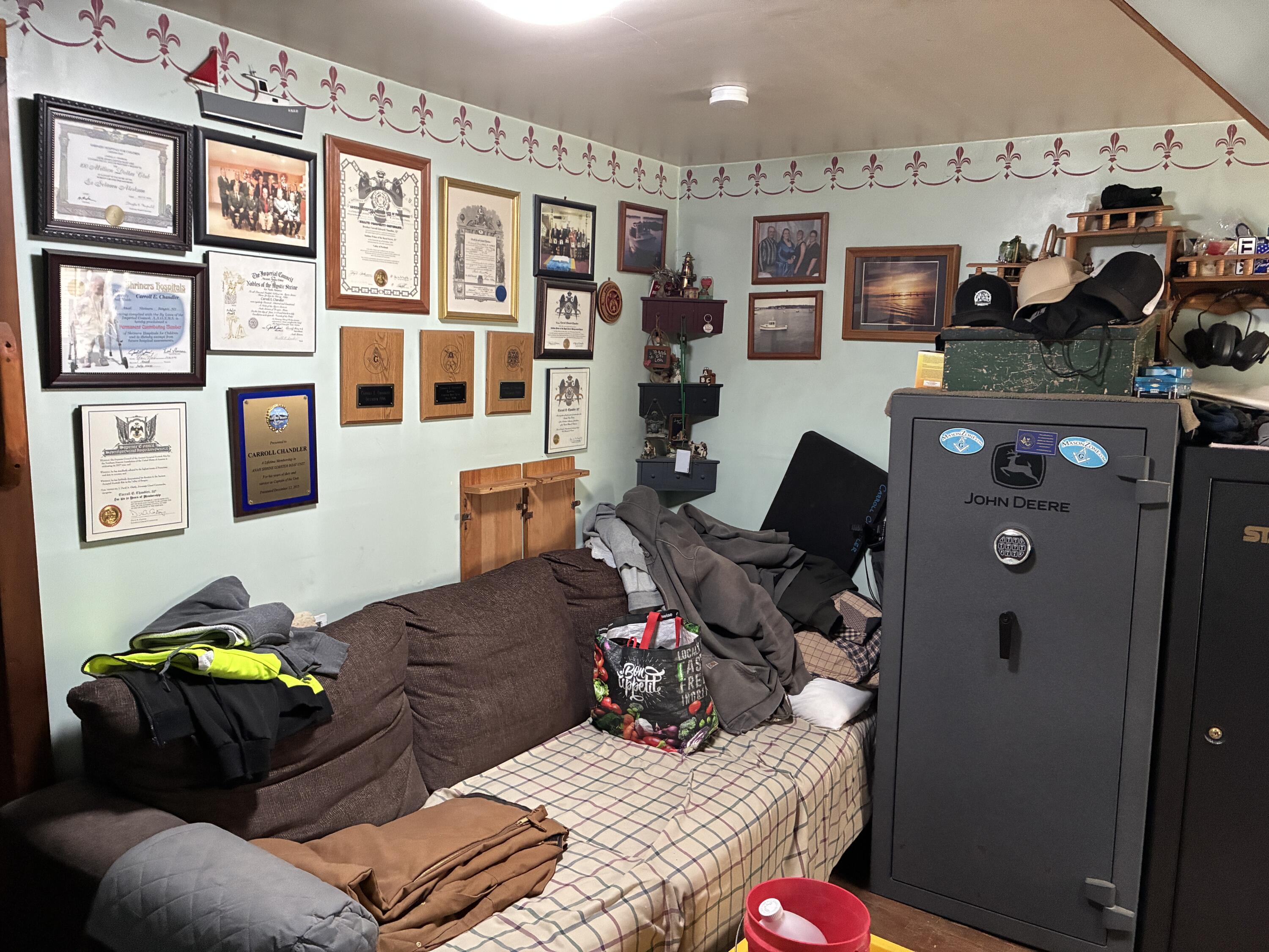 21 Sadler Point Road Jonesport, ME 04649 - Photo 21 of 51 21 sadler Den