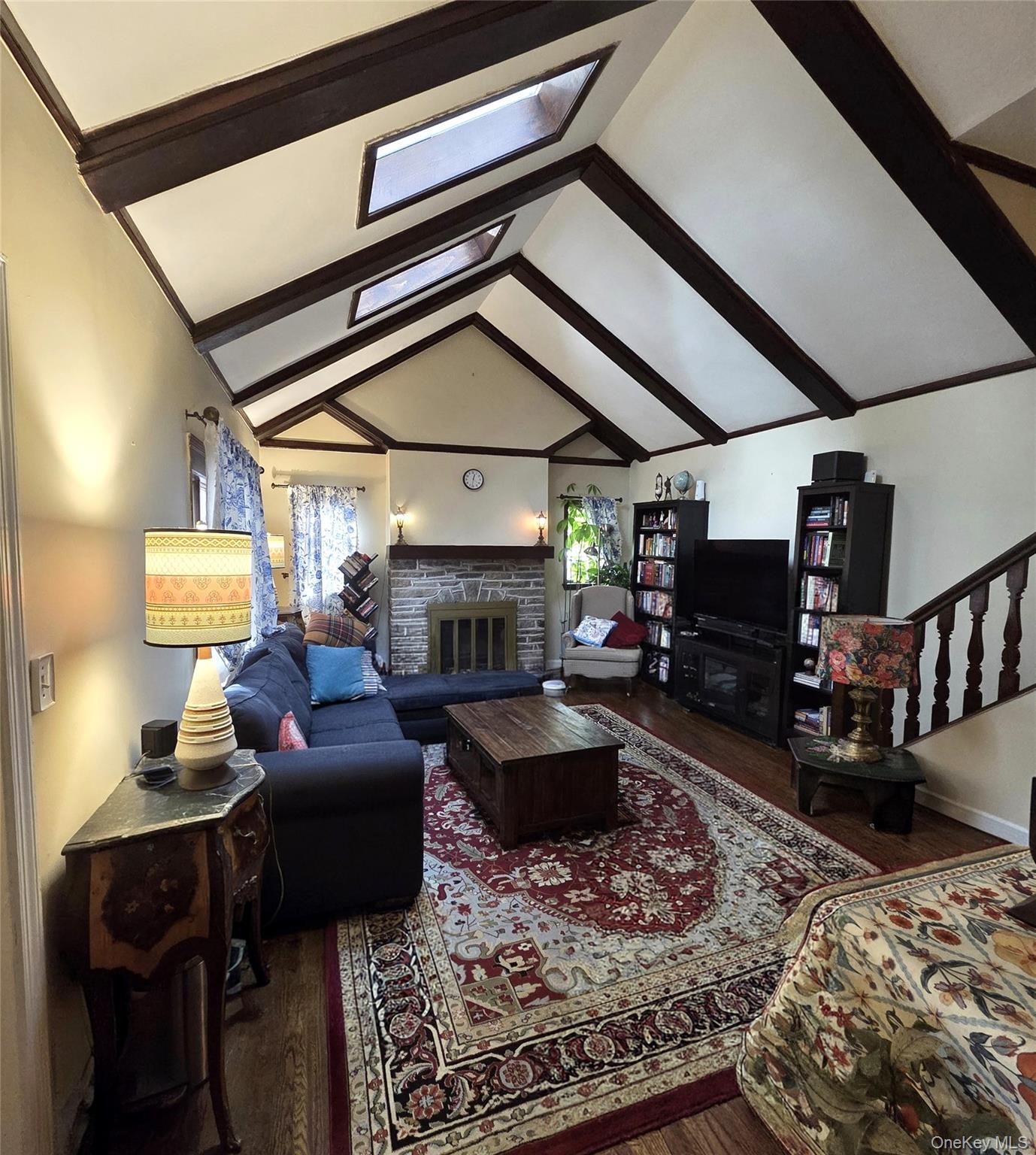 21 Norwood Road Yonkers, NY 10710 - Photo 8 of 29