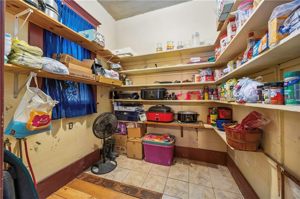 540 South 5th Street Neodesha, KS 66757 - Photo 14 of 33