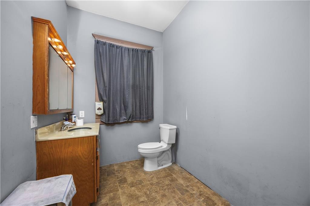 540 South 5th Street Neodesha, KS 66757 - Photo 17 of 33