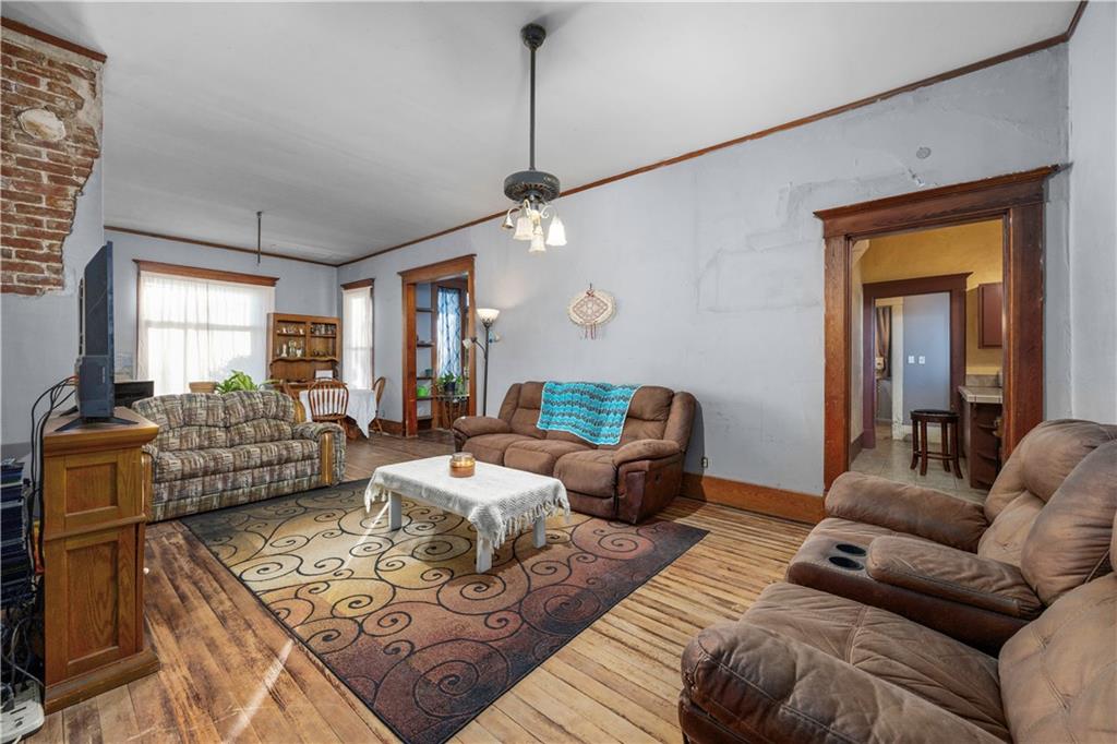 540 South 5th Street Neodesha, KS 66757 - Photo 9 of 33