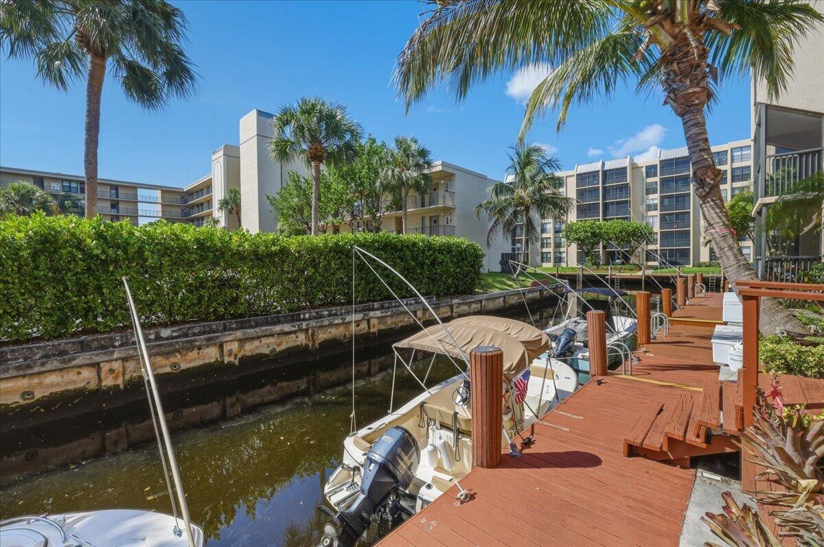 16 Royal Palm Way, Unit 205 Boca Raton, FL 33432 - Photo 31 of 52 28-8I8A1167