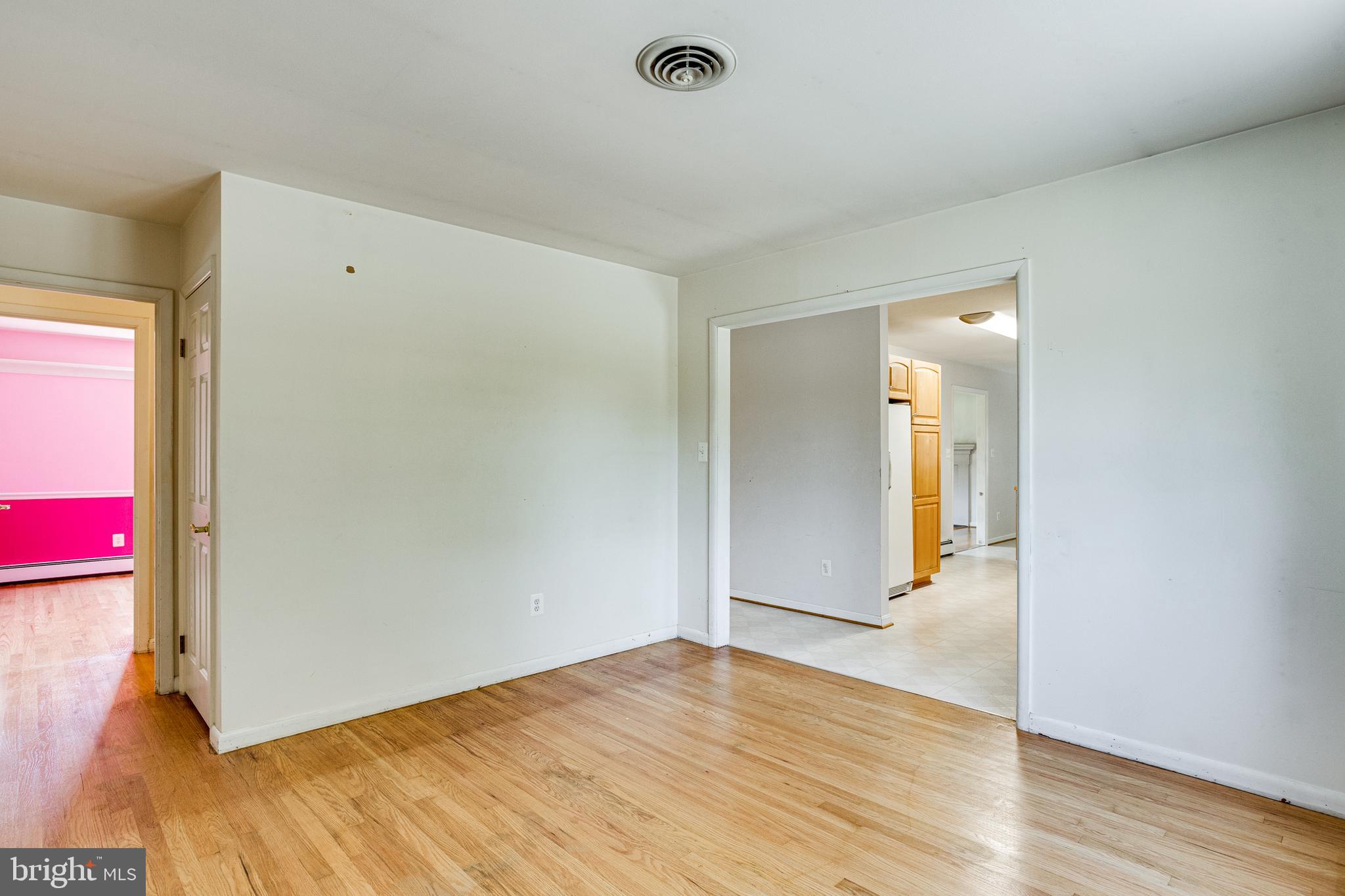 4595 Roundhill Road Ellicott City, MD 21043 - Photo 14 of 35 Dining Room