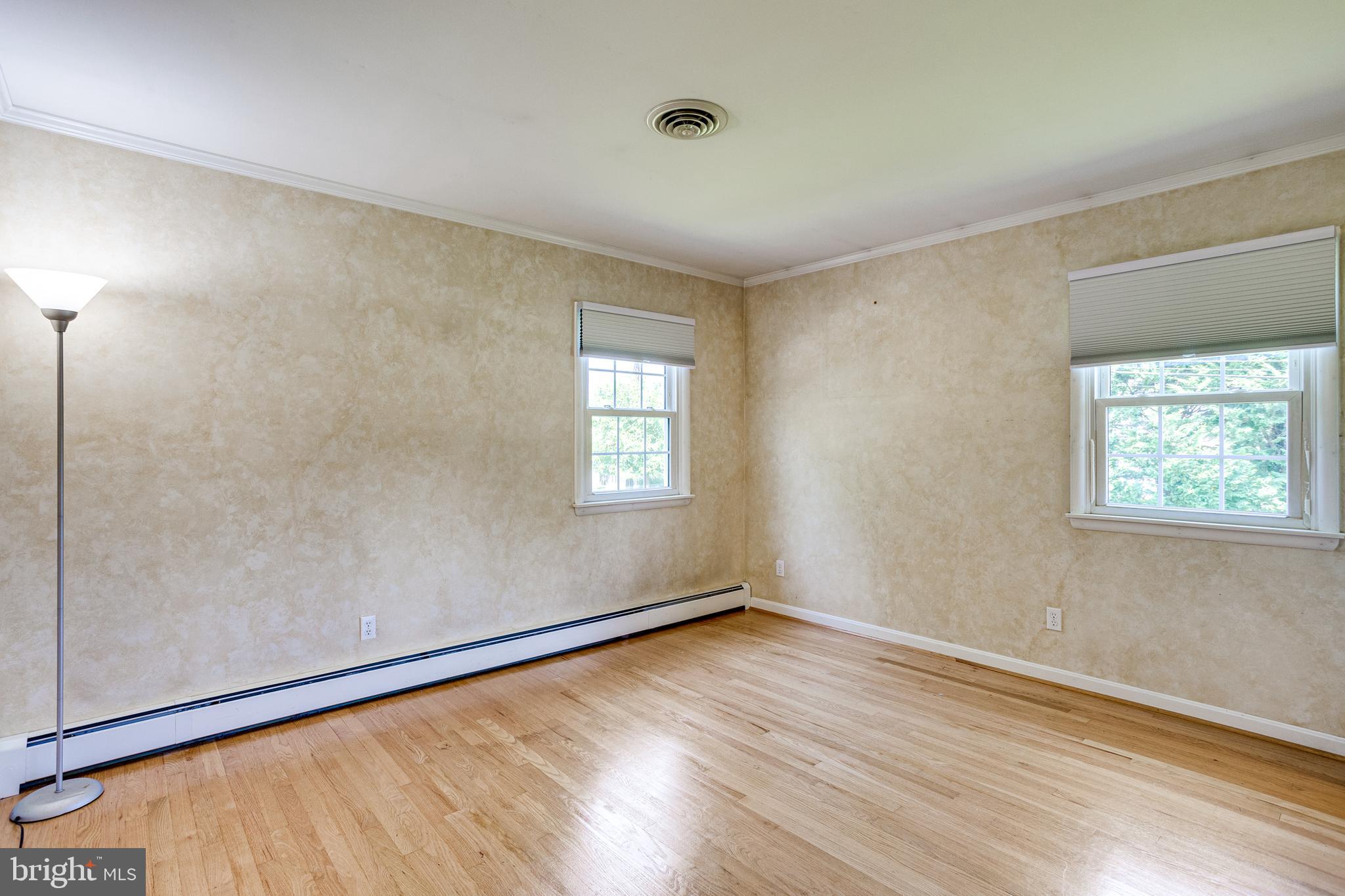 4595 Roundhill Road Ellicott City, MD 21043 - Photo 23 of 35 Primary Bedroom with Attach Full Bath