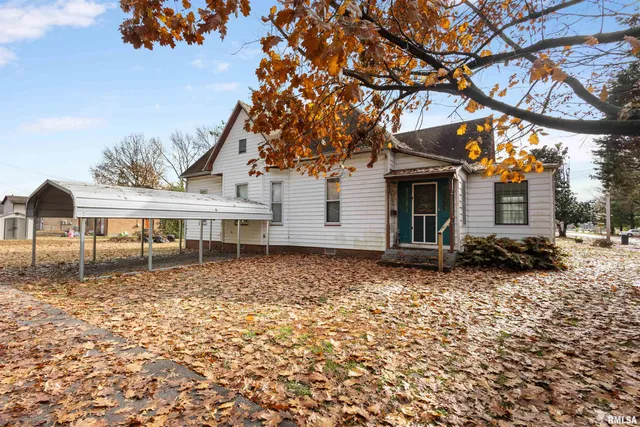 $89,500 | 607 North Logan Street, Marion, IL 62959