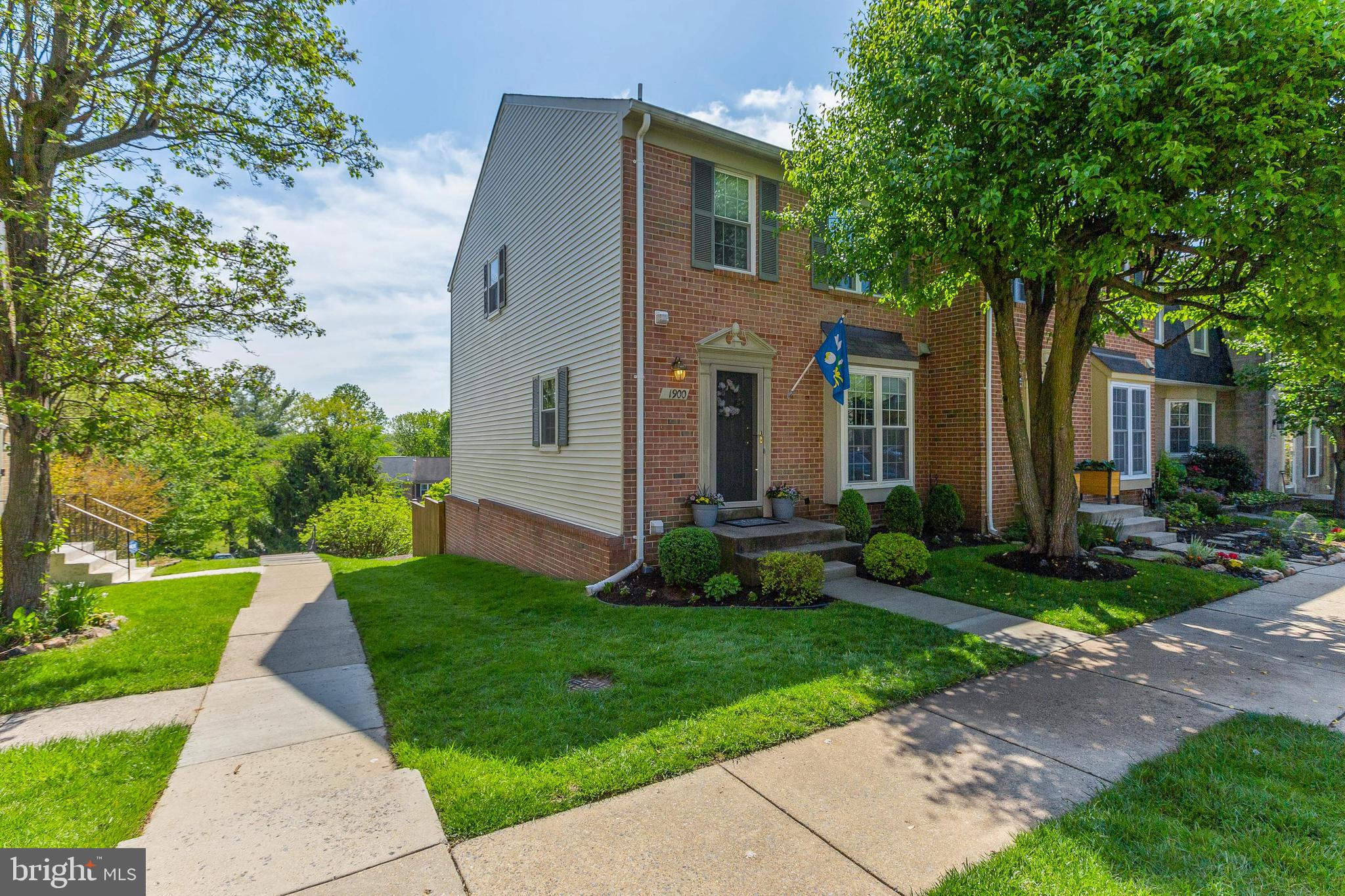 1900 Flowering Tree Terrace Silver Spring, MD 20902 - Photo 2 of 37 Beautiful corner lot