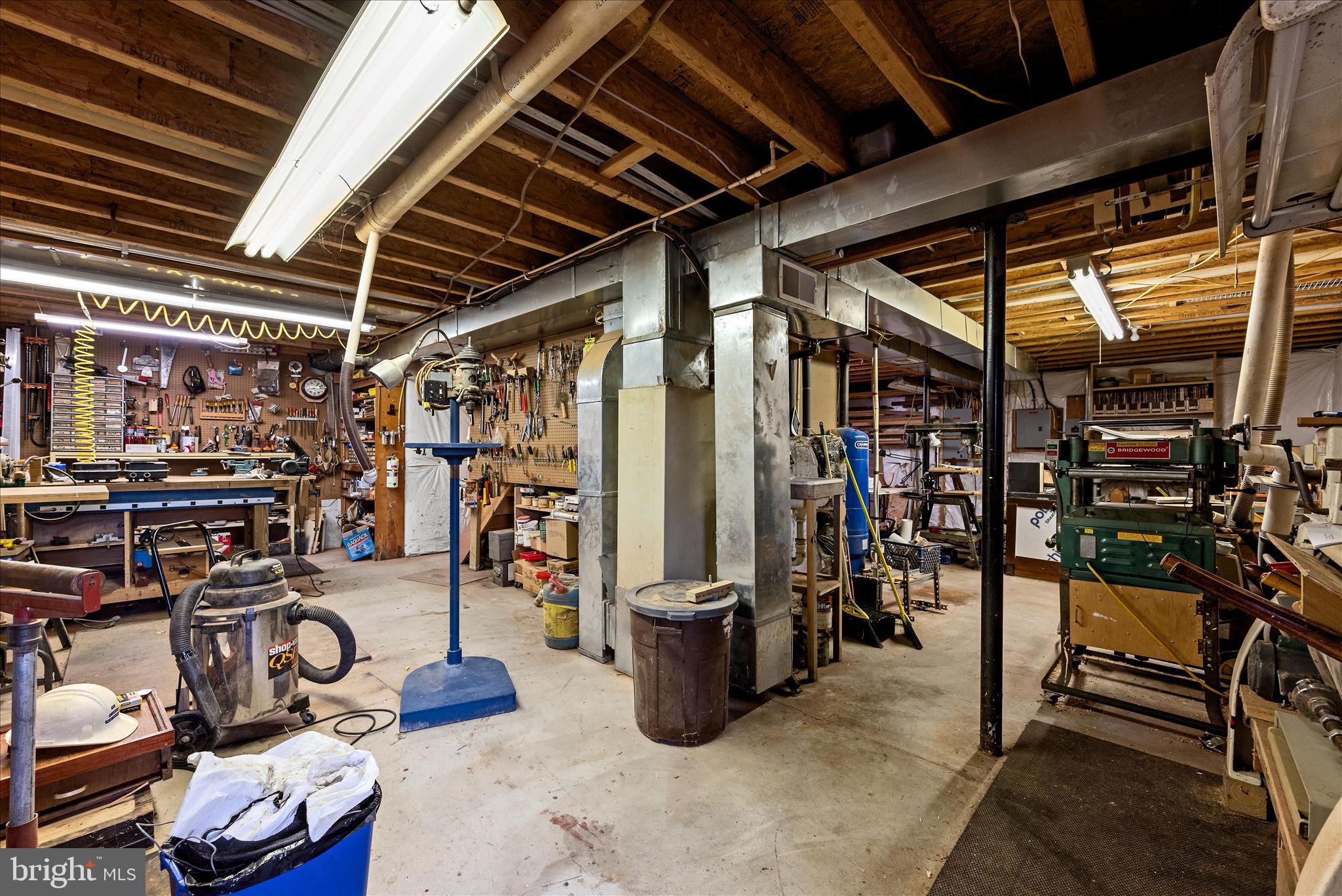4403 Back Mountain Road Winchester, VA 22602 - Photo 40 of 73 a view of water heater room