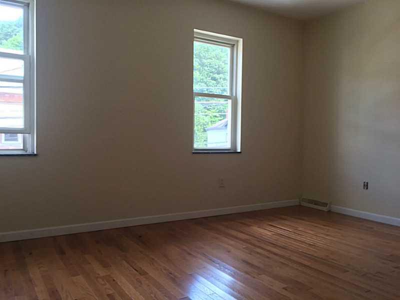 1407 Evergreen Road Pittsburgh, PA 15209 - Photo 11 of 21 Bedroom.