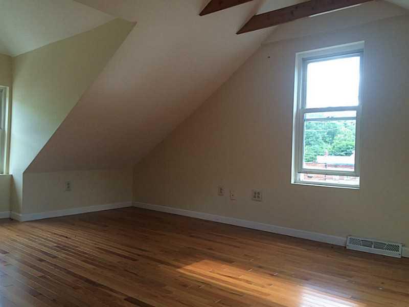1407 Evergreen Road Pittsburgh, PA 15209 - Photo 20 of 21 Family Room.