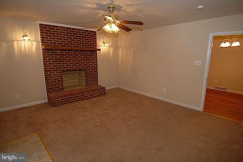 8901 Dangerfield Road Clinton, MD 20735 - Photo 8 of 25 Family Room