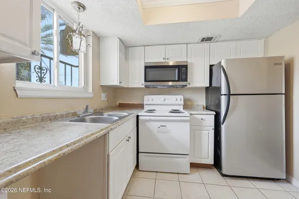 $85,000 | 6654 Bell Tower Court, Unit 2, Jacksonville, FL 32217