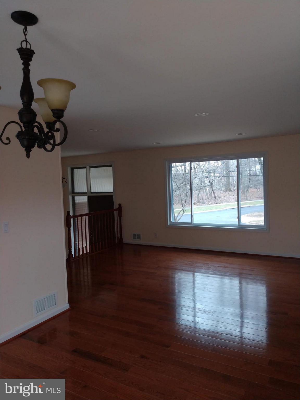 1906 Reedie Drive Silver Spring, MD 20902 - Photo 5 of 19 Loads of space to entertain