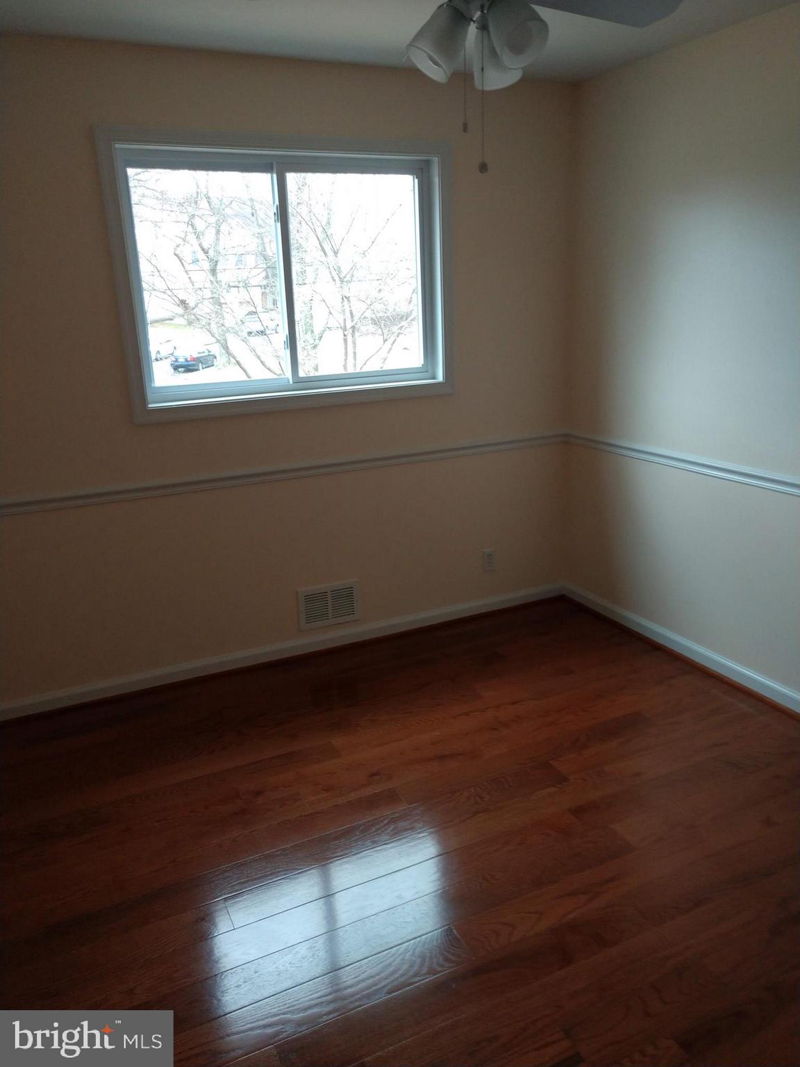 1906 Reedie Drive Silver Spring, MD 20902 - Photo 10 of 19 2nd bedroom