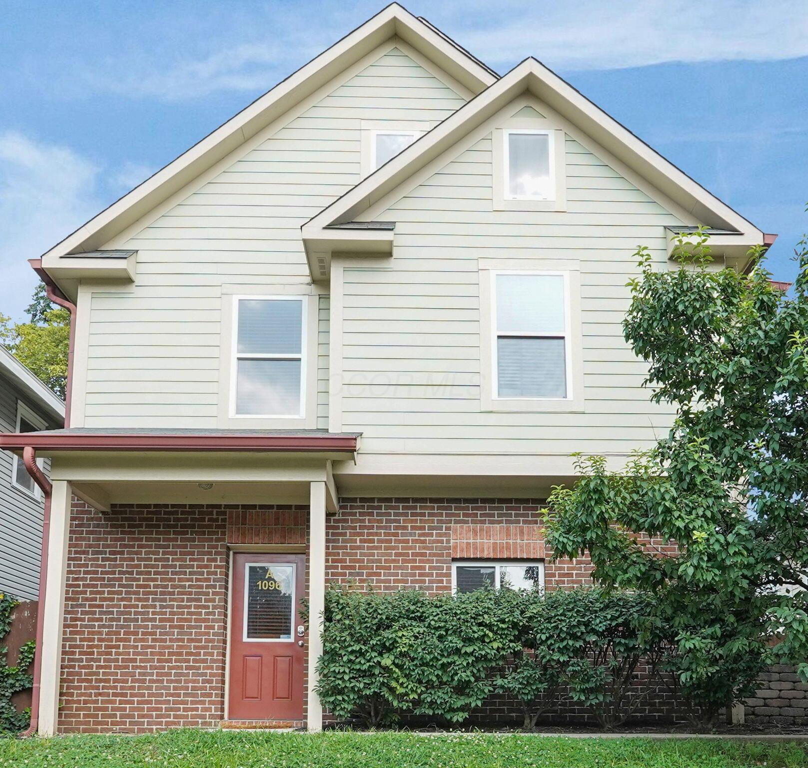 1096 Perry Street, Unit B Columbus, OH 43201 - Photo 25 of 33 24-web-or-mls-1096-perry-st-b