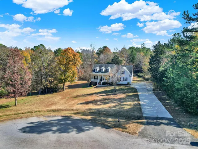 $570,000 | 419 Kinsey Creek Court, Rock Hill, SC 29730