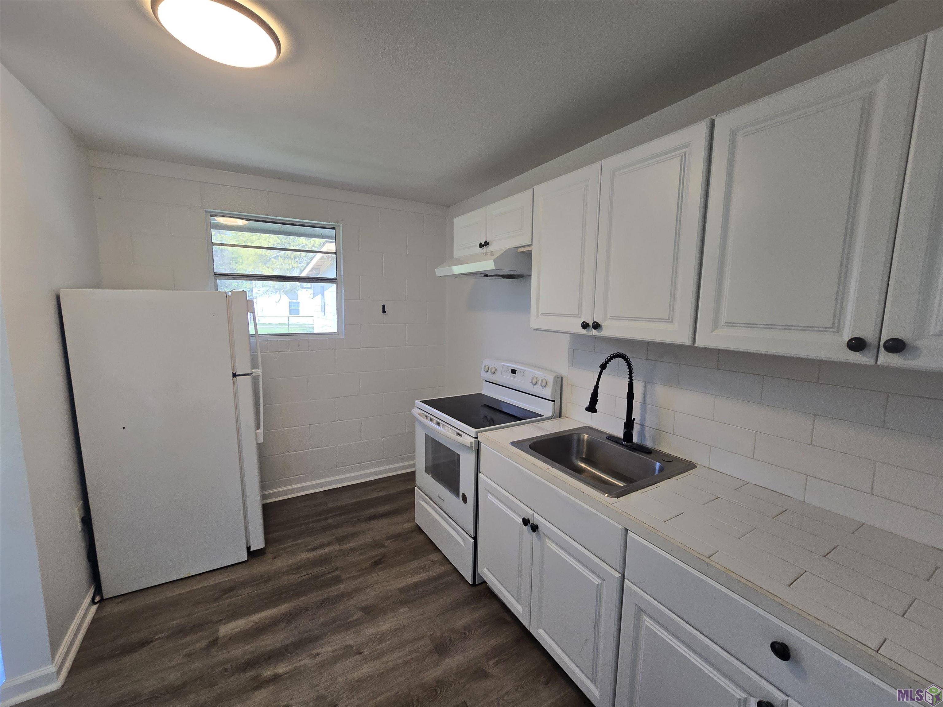 3877 Cannon Street, Unit E Baton Rouge, LA 70805 - Photo 3 of 6