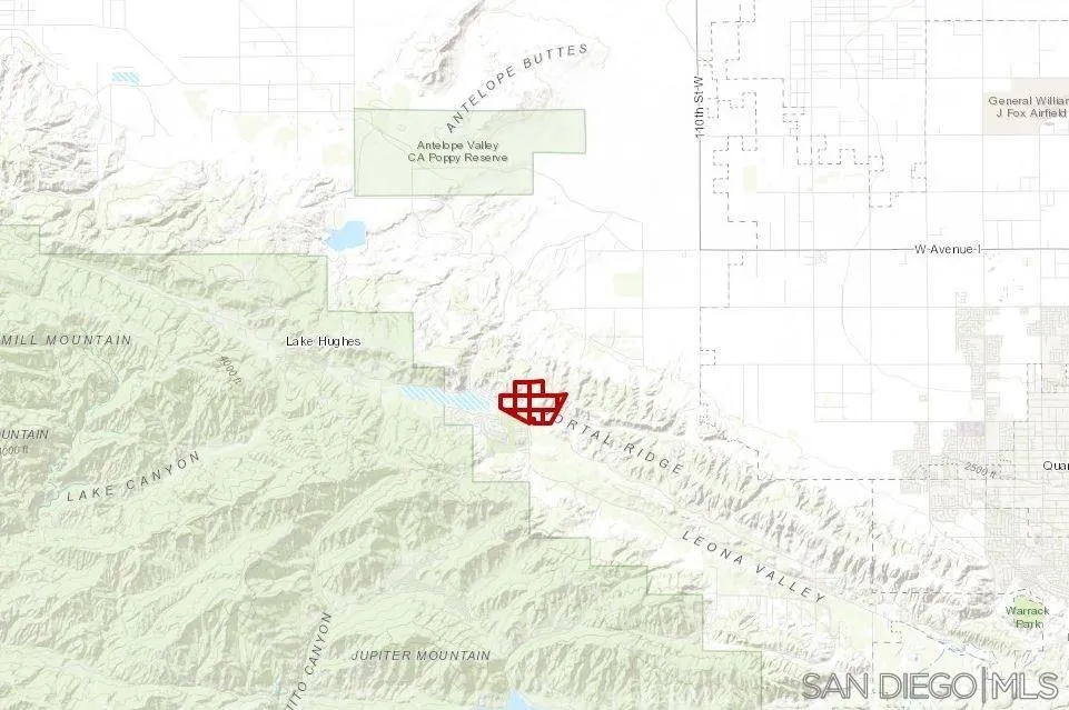 Elizabeth Lake Rd Lake, Unit LEL Lake Elizabeth, CA 93532 - Photo 5 of 8 a view of bathroom