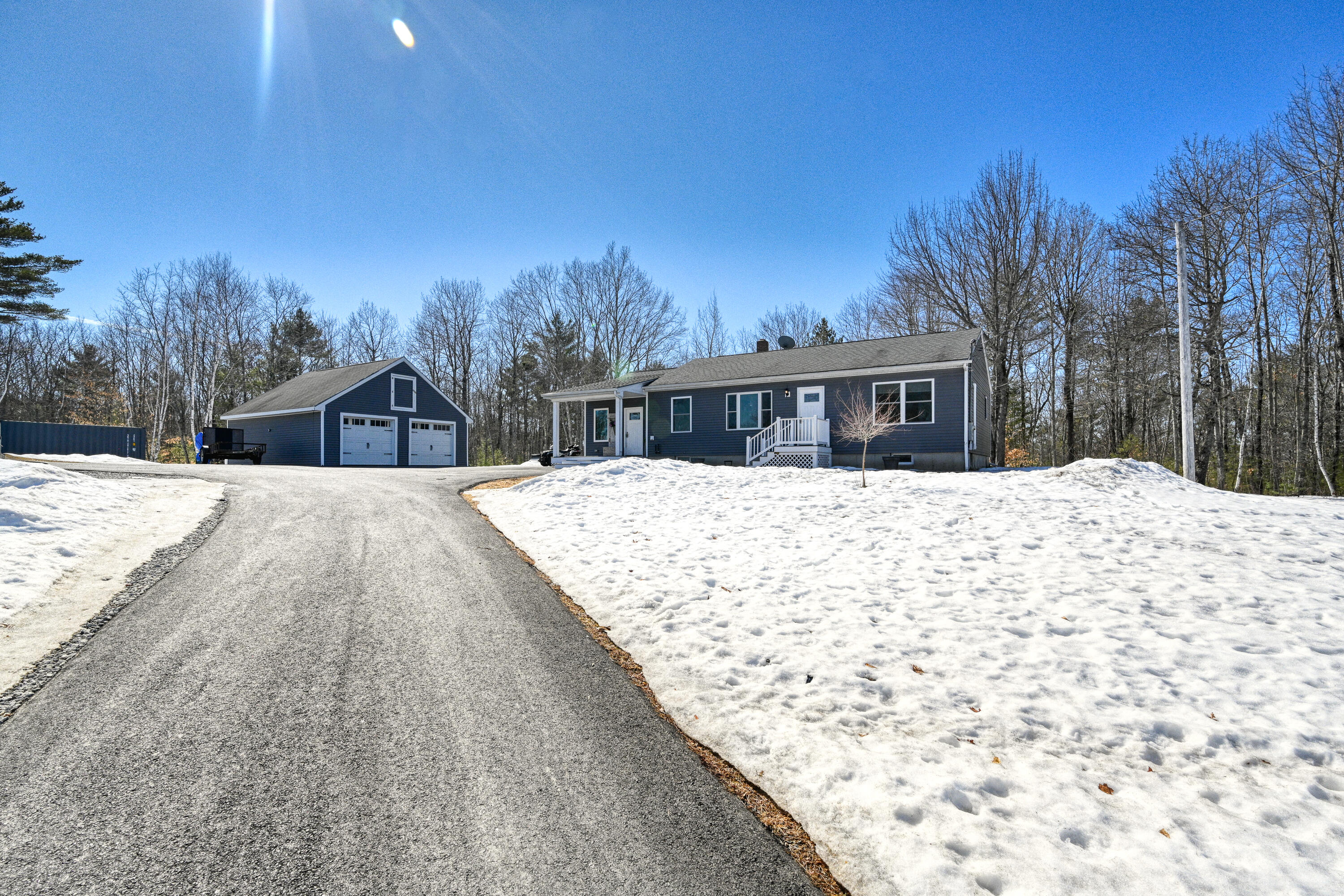 35 Pierce Road Oxford, ME 04270 - Photo 1 of 50 110404gr-101
