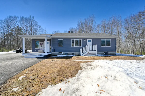 $485,000 | 35 Pierce Road, Oxford, ME 04270