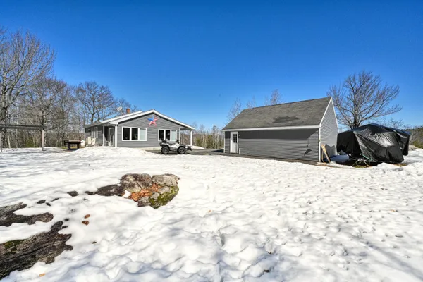$485,000 | 35 Pierce Road, Oxford, ME 04270