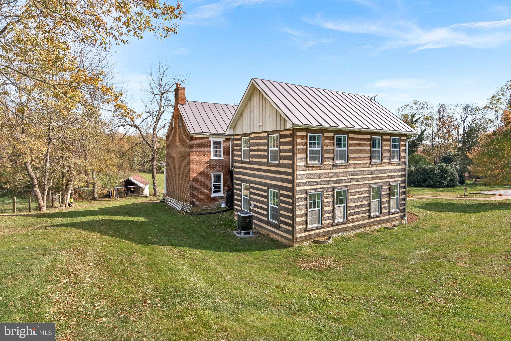 38834 Eudora Lane Hamilton, VA 20158 - Photo 14 of 98 Log building is the addition from 2017