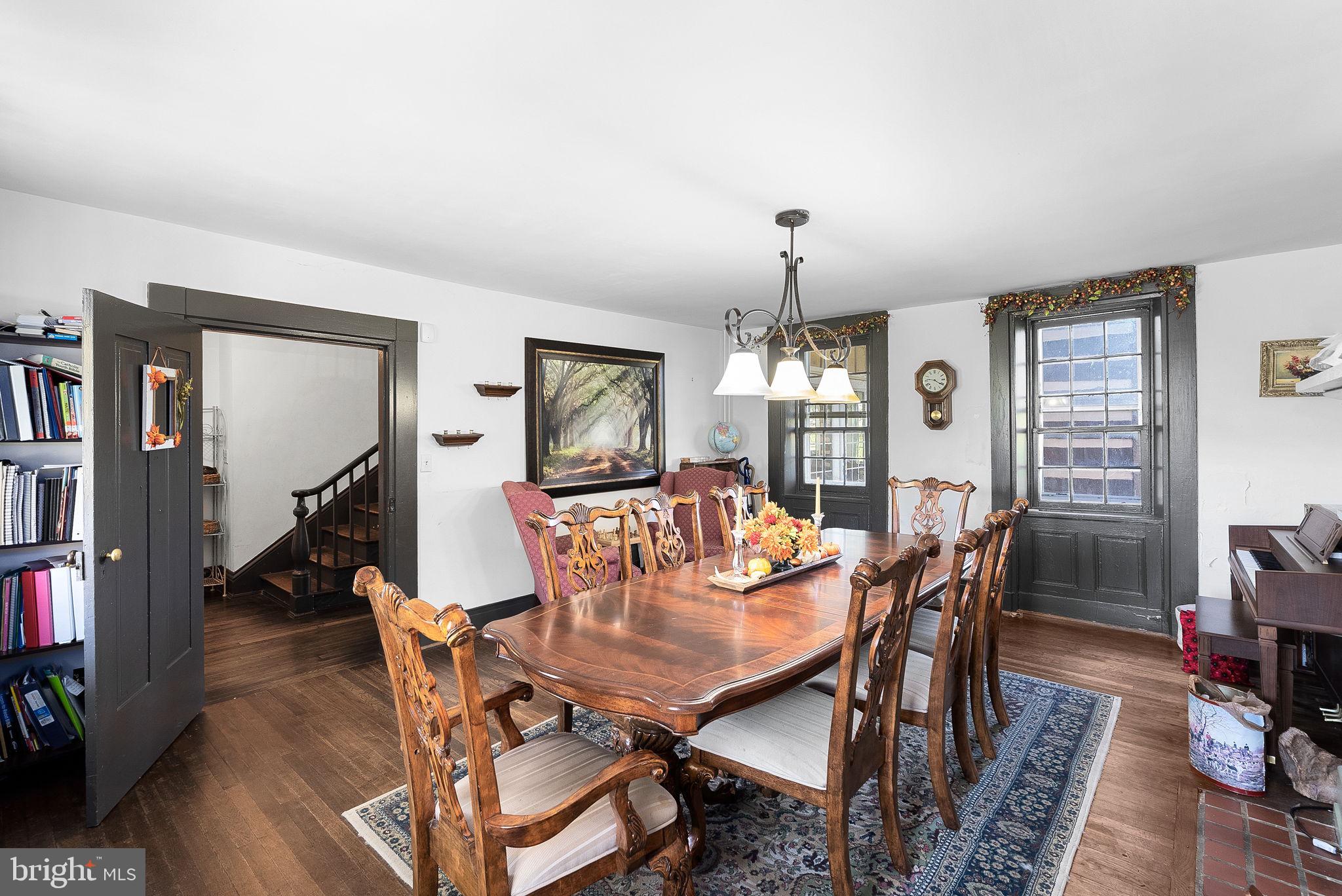 38834 Eudora Lane Hamilton, VA 20158 - Photo 33 of 98 Formal dining room