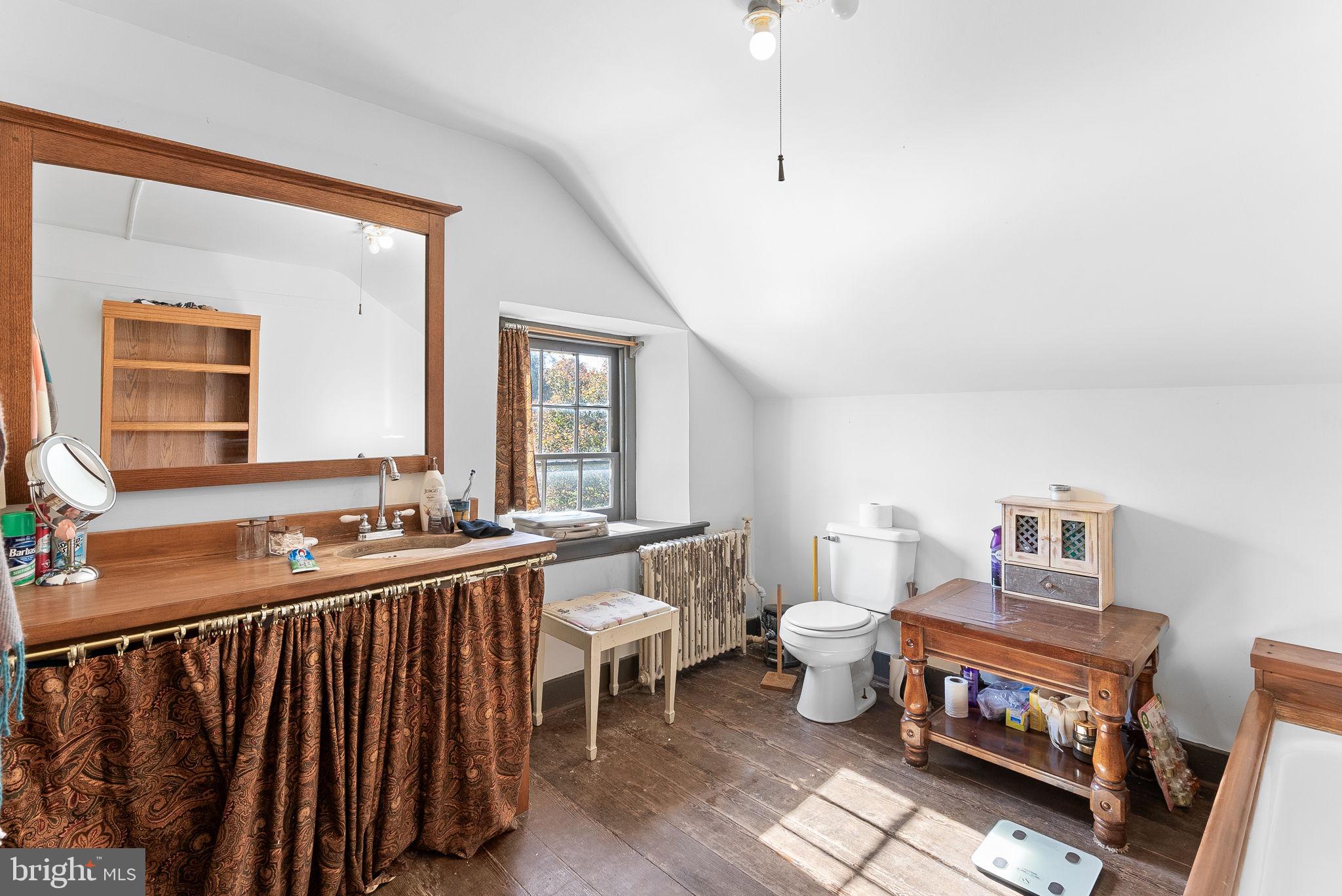 38834 Eudora Lane Hamilton, VA 20158 - Photo 43 of 98 Primary bathroom