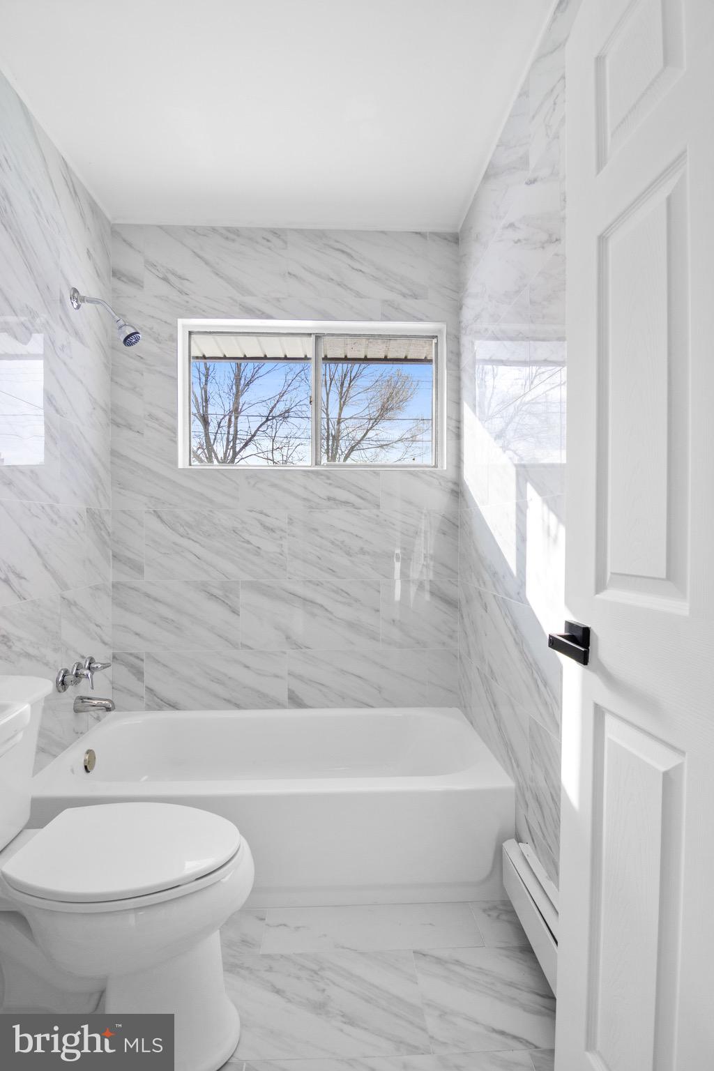 23 Gardenia Road Levittown, PA 19057 - Photo 13 of 34