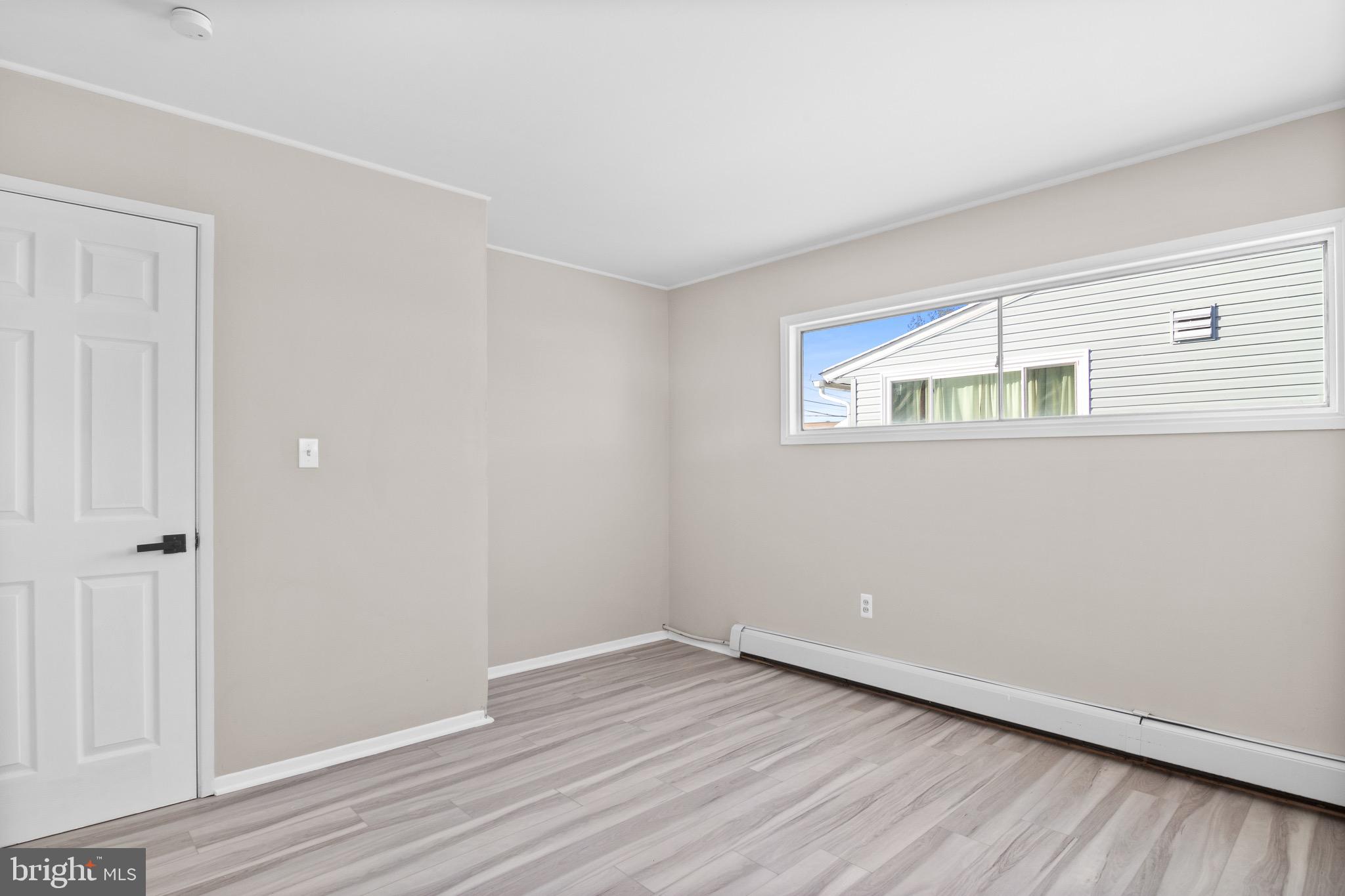 23 Gardenia Road Levittown, PA 19057 - Photo 17 of 34