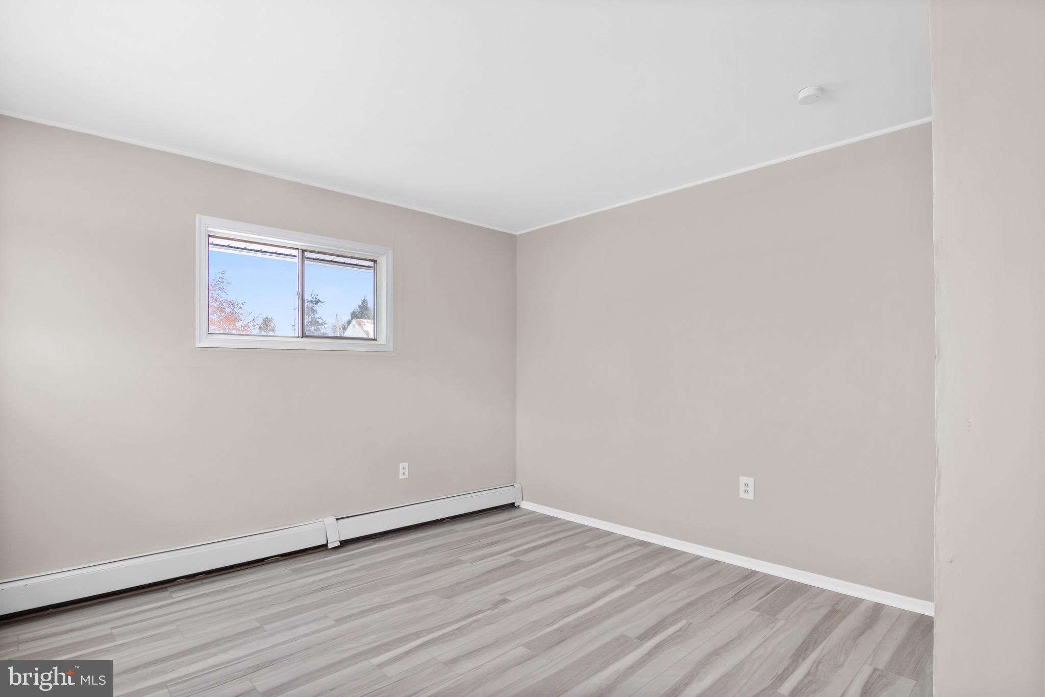 23 Gardenia Road Levittown, PA 19057 - Photo 19 of 34