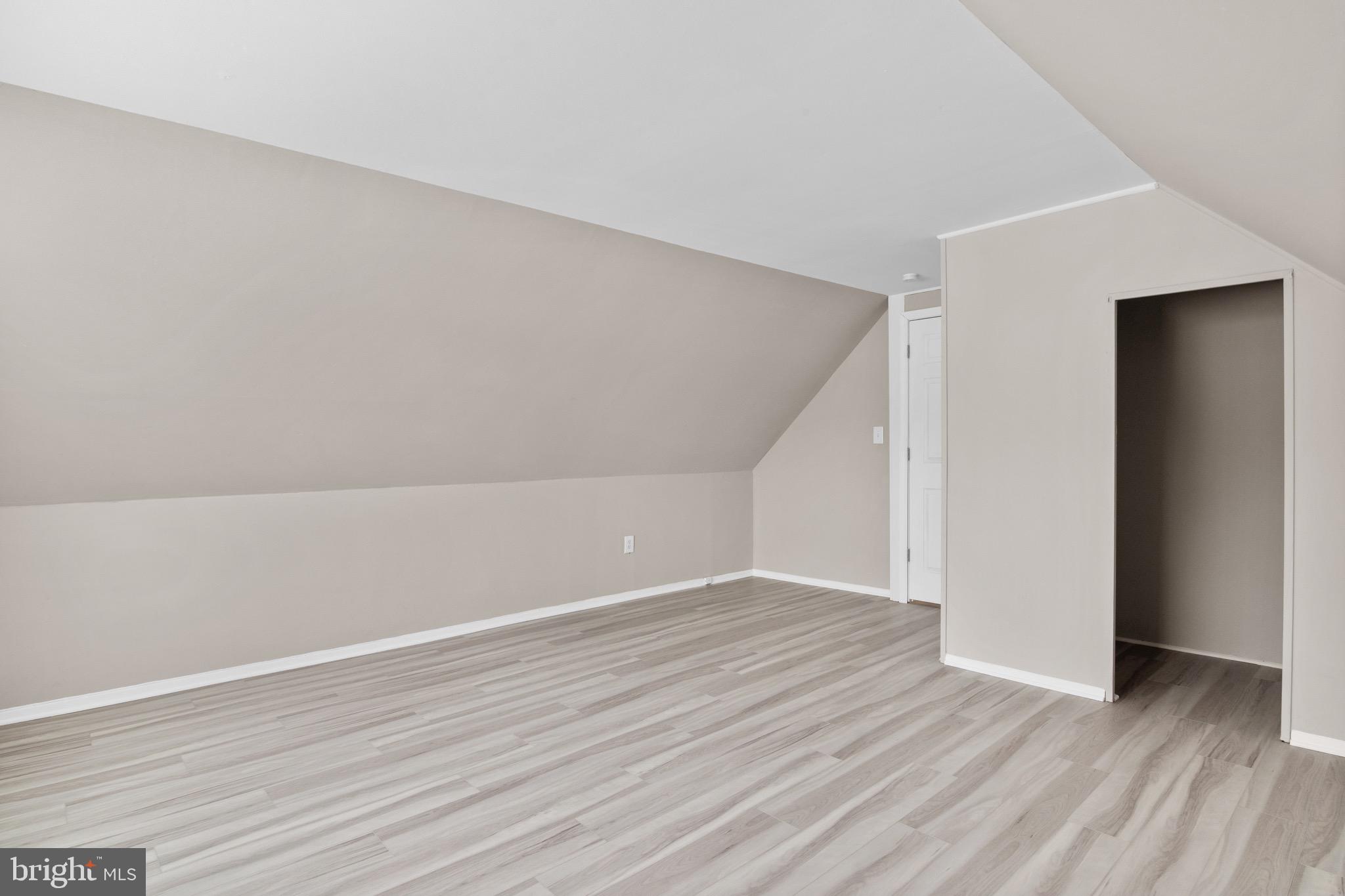 23 Gardenia Road Levittown, PA 19057 - Photo 27 of 34