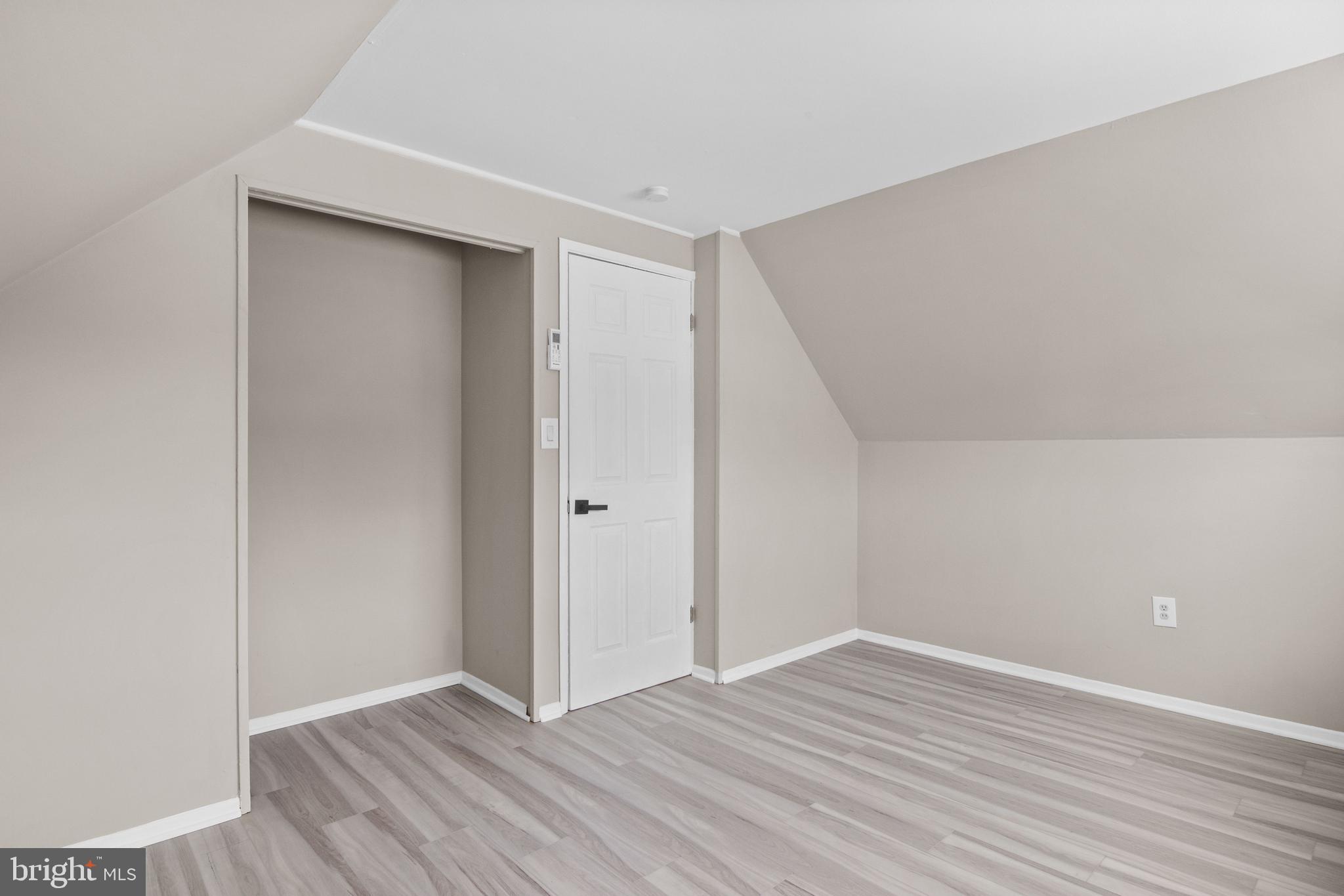 23 Gardenia Road Levittown, PA 19057 - Photo 29 of 34