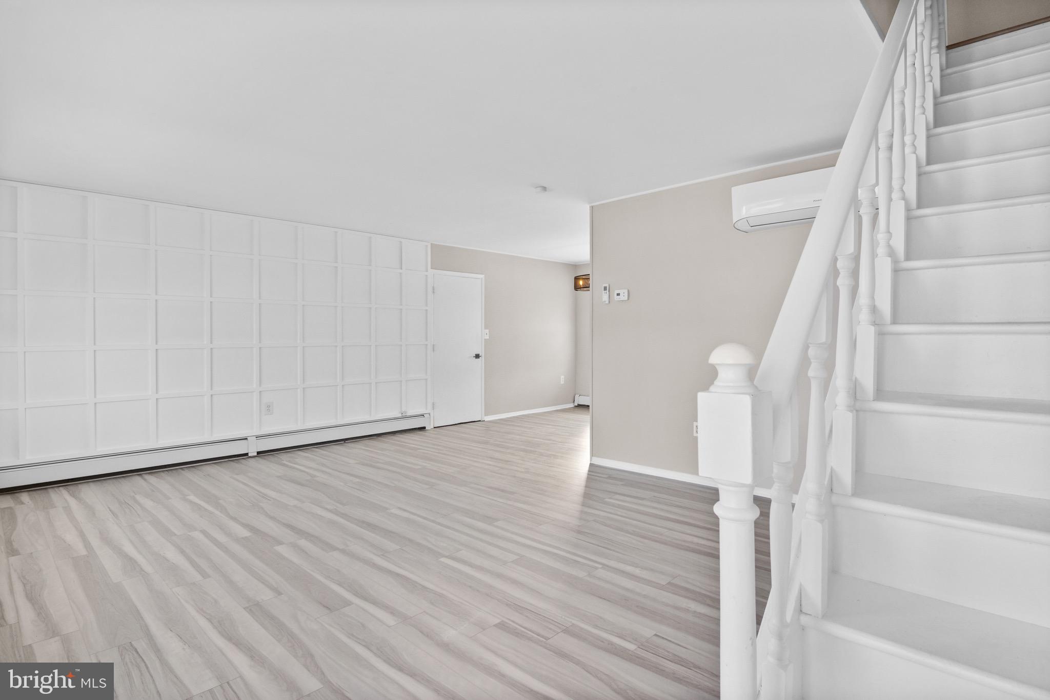 23 Gardenia Road Levittown, PA 19057 - Photo 3 of 34