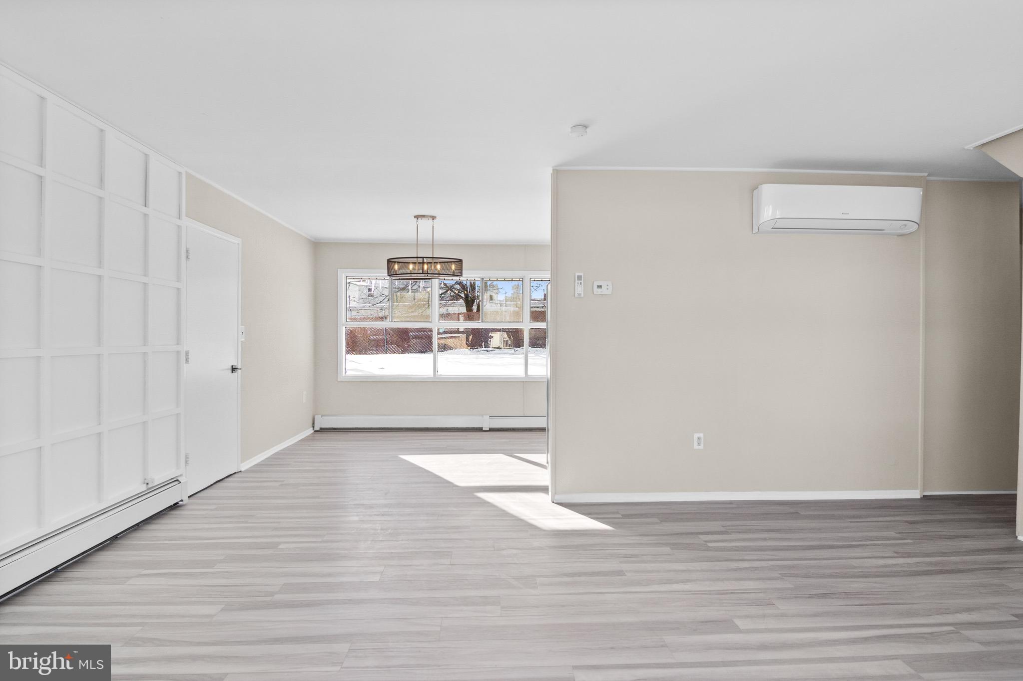 23 Gardenia Road Levittown, PA 19057 - Photo 4 of 34