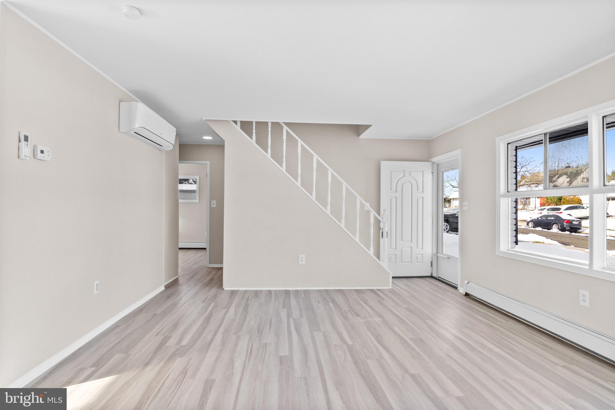 23 Gardenia Road Levittown, PA 19057 - Photo 5 of 34