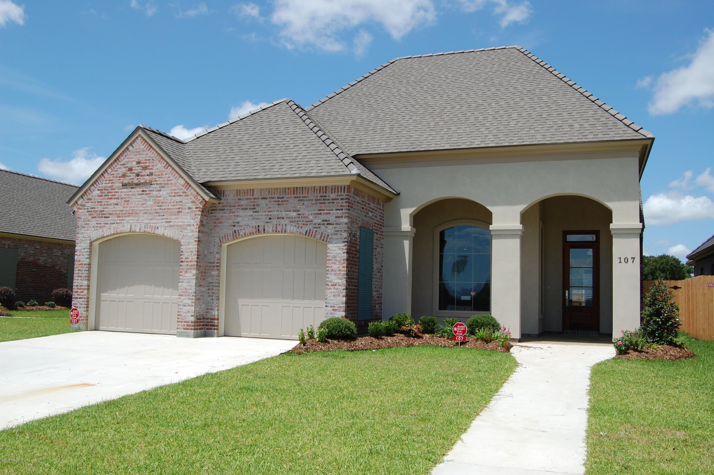 107 Habitat Ridge Broussard, LA 70518 - Photo 1 of 9 Gallery Image 1