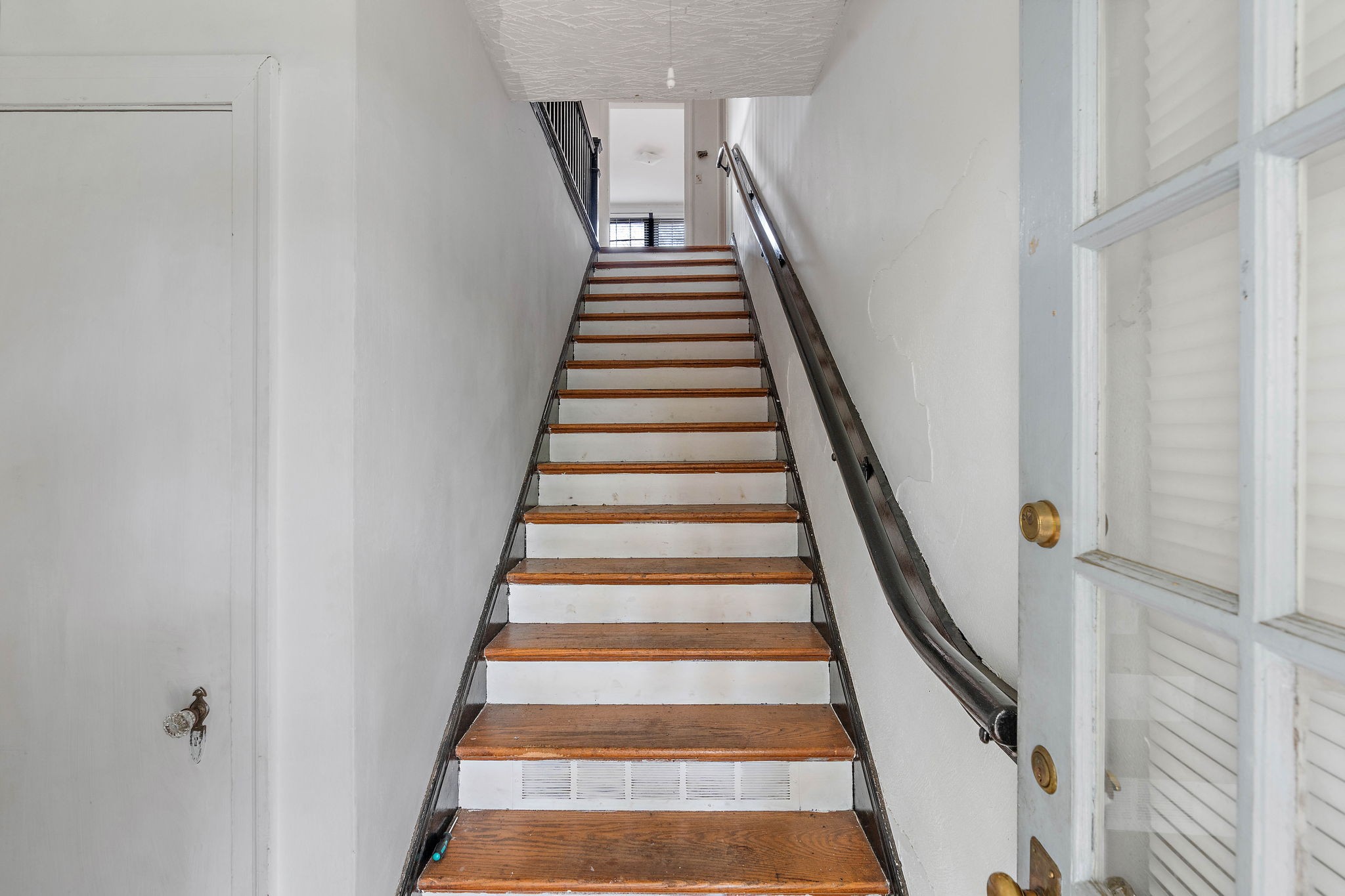 225 Mockingbird Road Nashville, TN 37205 - Photo 17 of 35