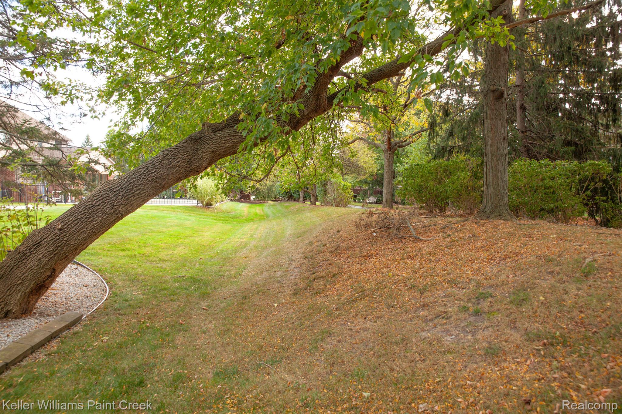 91 Millstone Road Troy, MI 48084 - Photo 43 of 53 Gallery Image 43