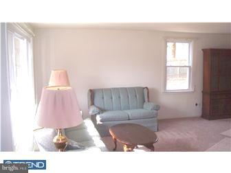 429 Norfolk Road Flourtown, PA 19031 - Photo 2 of 11 Living Room