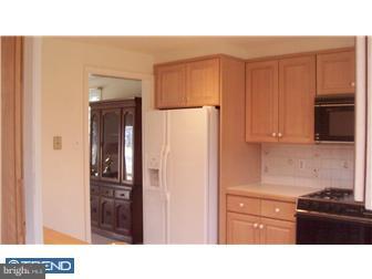 429 Norfolk Road Flourtown, PA 19031 - Photo 5 of 11 Kitchen