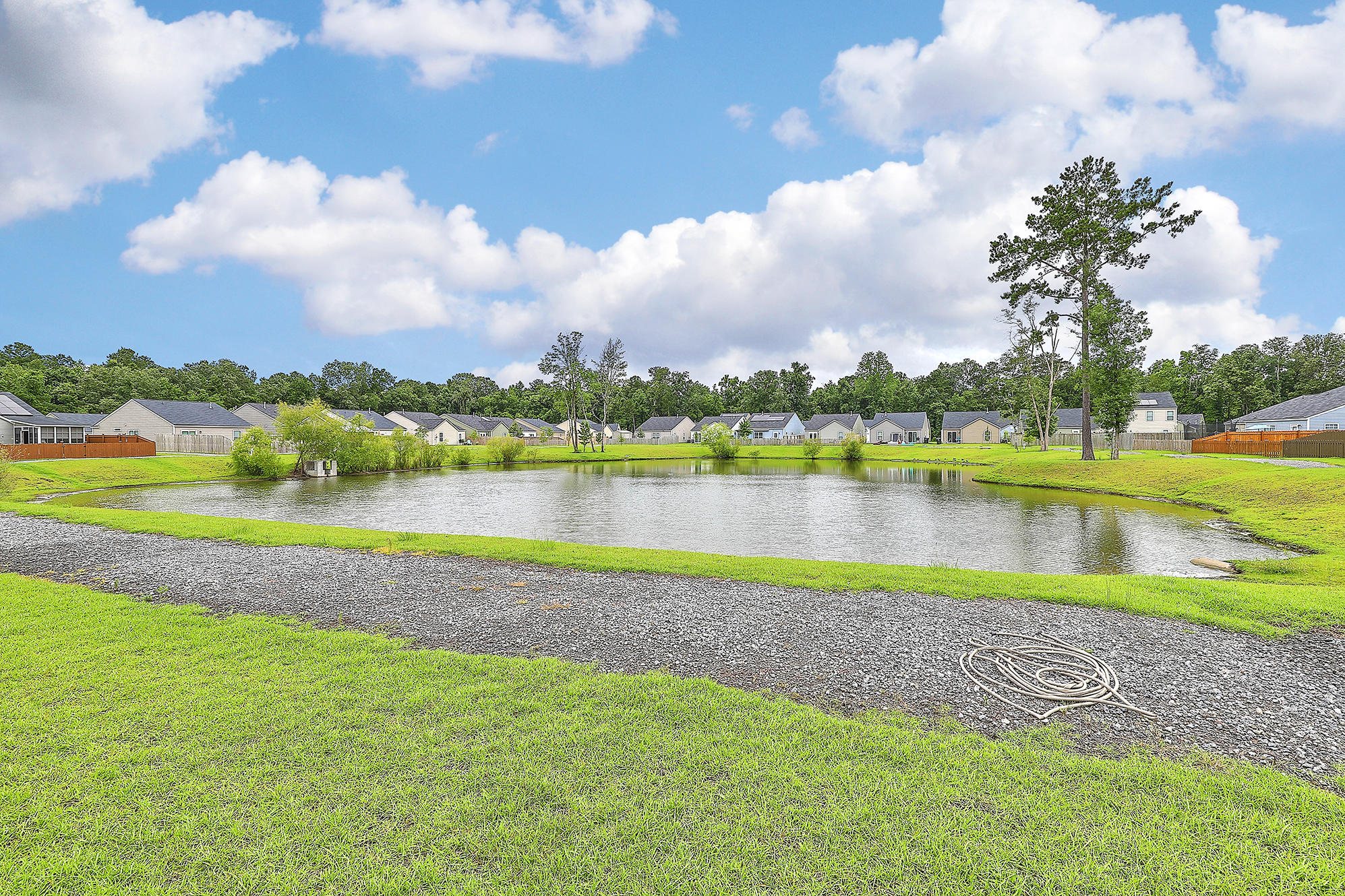 189 Brittondale Road Summerville, SC 29485 - Photo 20 of 25 IMG_9115_16_17_18_19_20_21