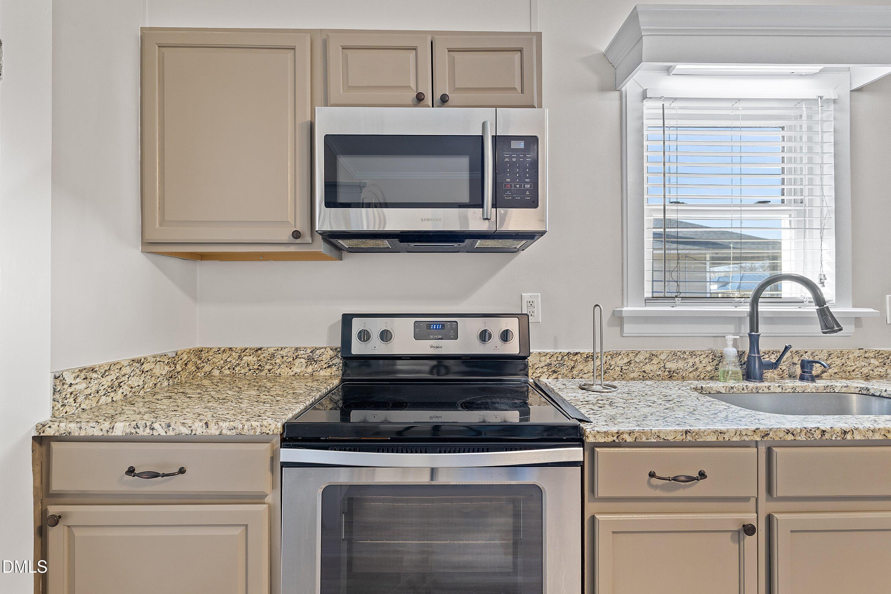 403 West E Street Erwin, NC 28339 - Photo 15 of 29 15-403 W E St _0742