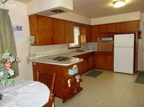 7084 Coldwater Road Flushing, MI 48433 - Photo 2 of 13 20399565-1.JPG