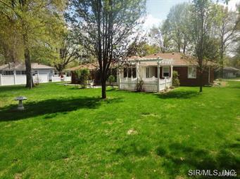 1038 Schwarz Road Edwardsville, IL 62025 - Photo 3 of 21 Gallery Image 3