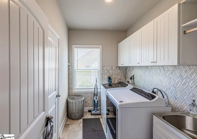 $730,000 | 6 Cool Meadow Way, Fountain Inn, SC 29644