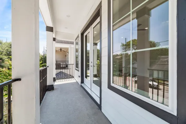 $829,000 | 1321 Alexander Street, Houston, TX 77008