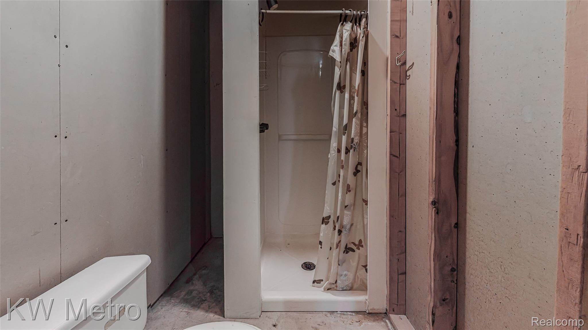 1935 McKail Road Romeo, MI 48065 - Photo 24 of 64 Bathroom Basement (2).jpg
