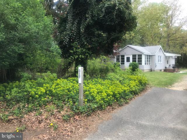 317 Cedarbridge Road Monroeville, NJ 08343 - Photo 3 of 19
