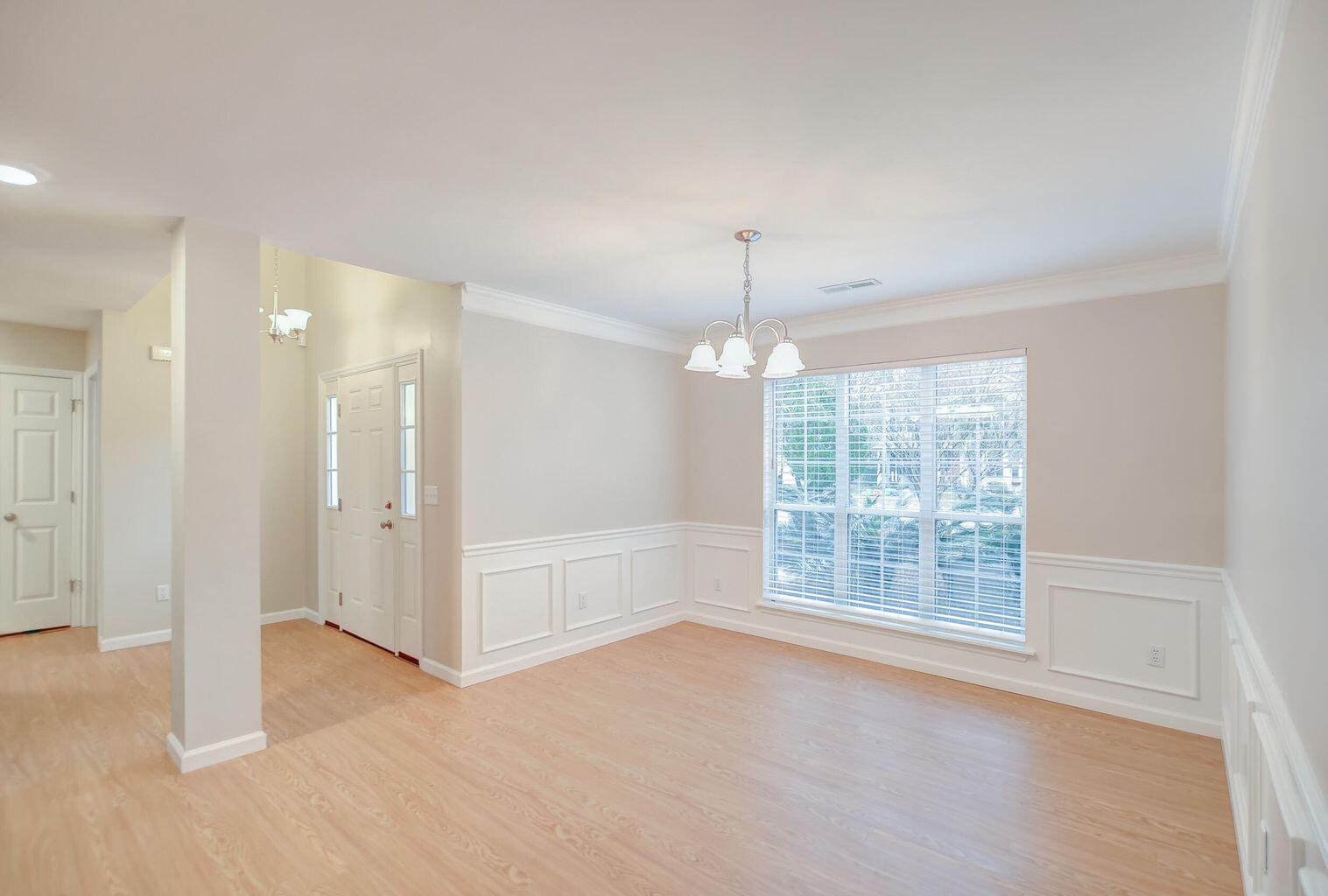 3258 Morningdale Drive Mount Pleasant, SC 29466 - Photo 11 of 46 20231206182912044608000000-o 2023-12-18